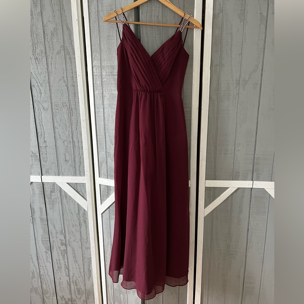 David's Bridal Size 4 Bridesmaid's Dress wine/burgundy color